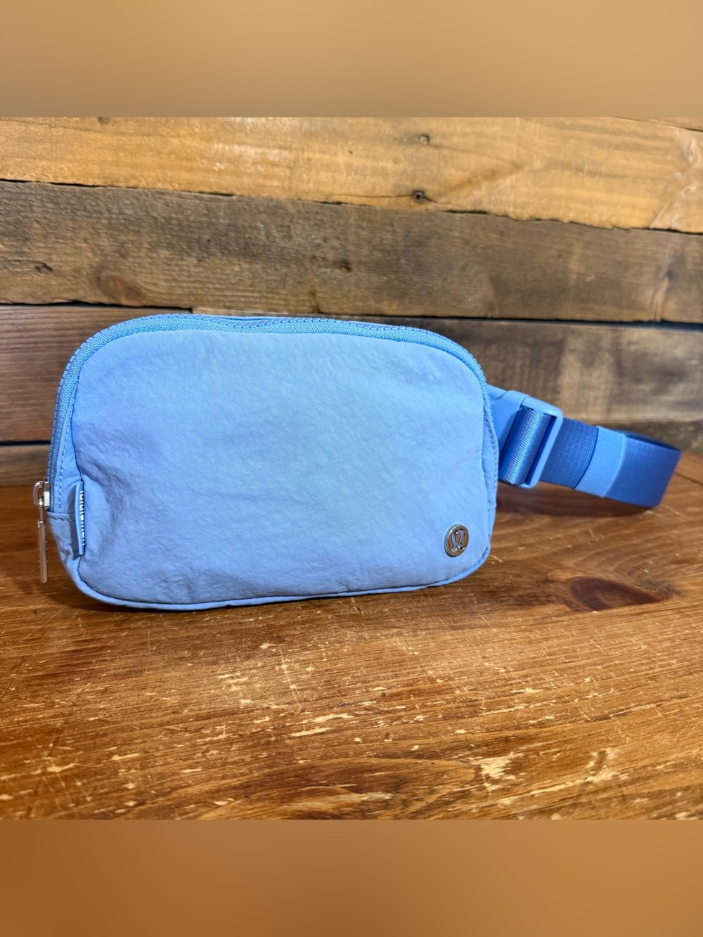 Lululemon Everywhere Belt Bag Waist Pack Fashion Hiking Adjustable Strap Blue